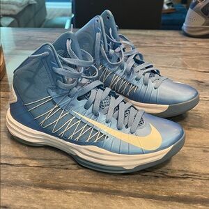 Nike Hyperdunk 2012 TB University Blue size 10